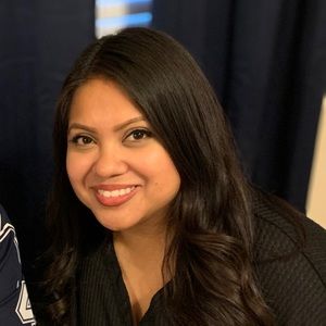 Meet your Posher, Eve